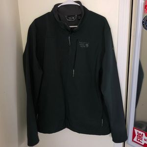 Men’s XL Mountain Hardware Soft Shell Jacket